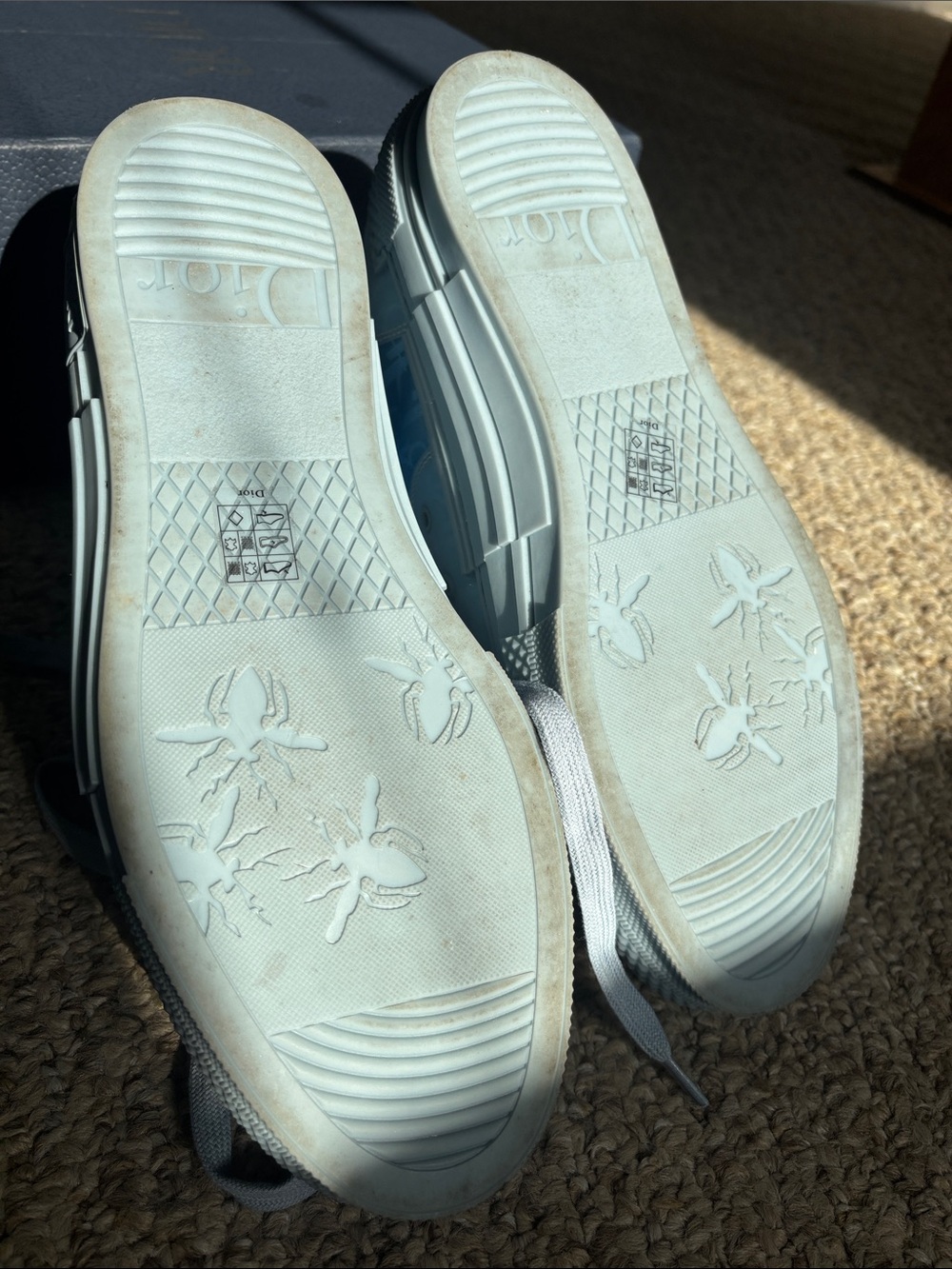 Dior B23 High Top Daniel Arsham sneakers. - Picture 8 of 10